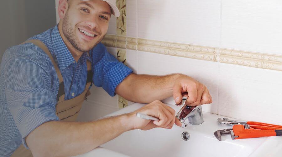 Handle or spout repair in Nashville, OH